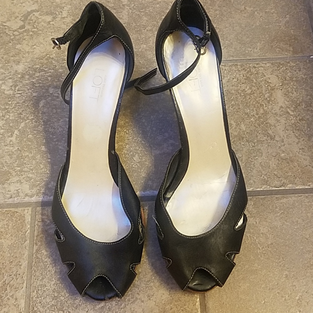 Ann Taylor Loft heels